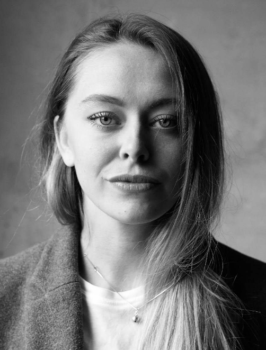 Evelien (Lisa Zweerman) in Was für ein schönes Wochenende