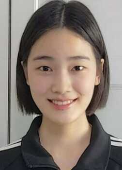 Ye-Eun Han (Hwang Hyun-Jung) in Juvenile Justice